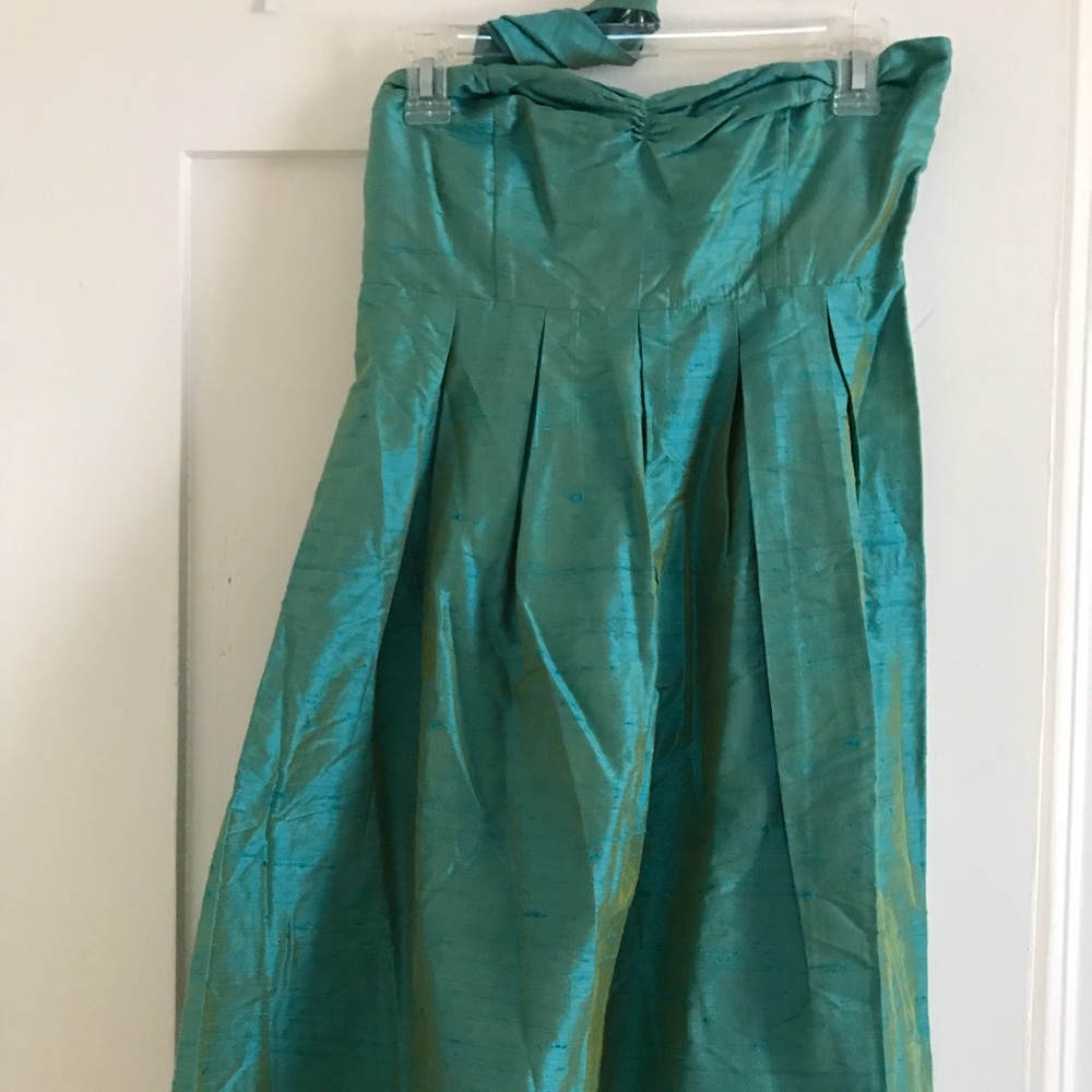 My dress in excellent condition.